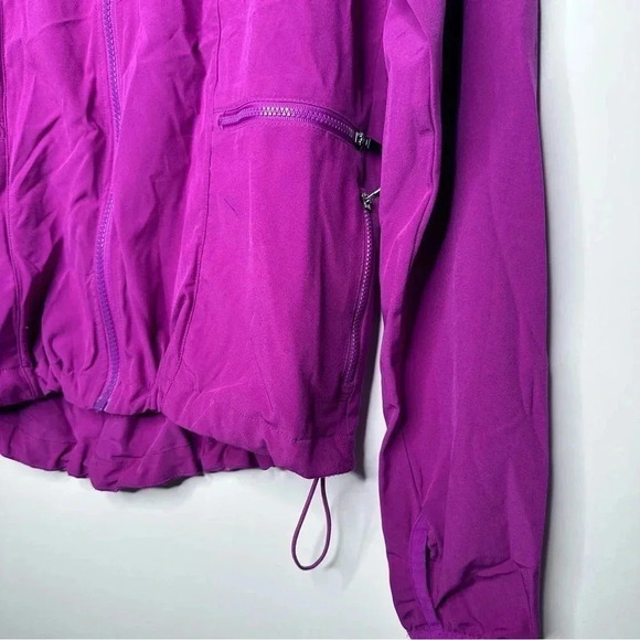 Fabletics Mulberry Ninety Six Windbreaker Size Large - Picture 3 of 9
